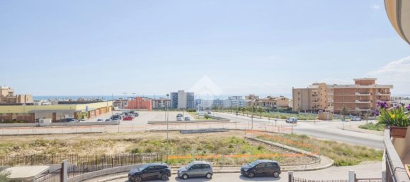 4-salle Appartement à Manfredonia, Italy No. 235178 50