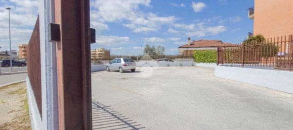 4-salle Appartement à Manfredonia, Italy No. 235178 33