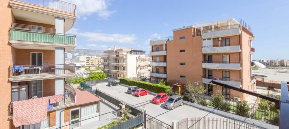 4-salle Appartement à Manfredonia, Italy No. 235178 51