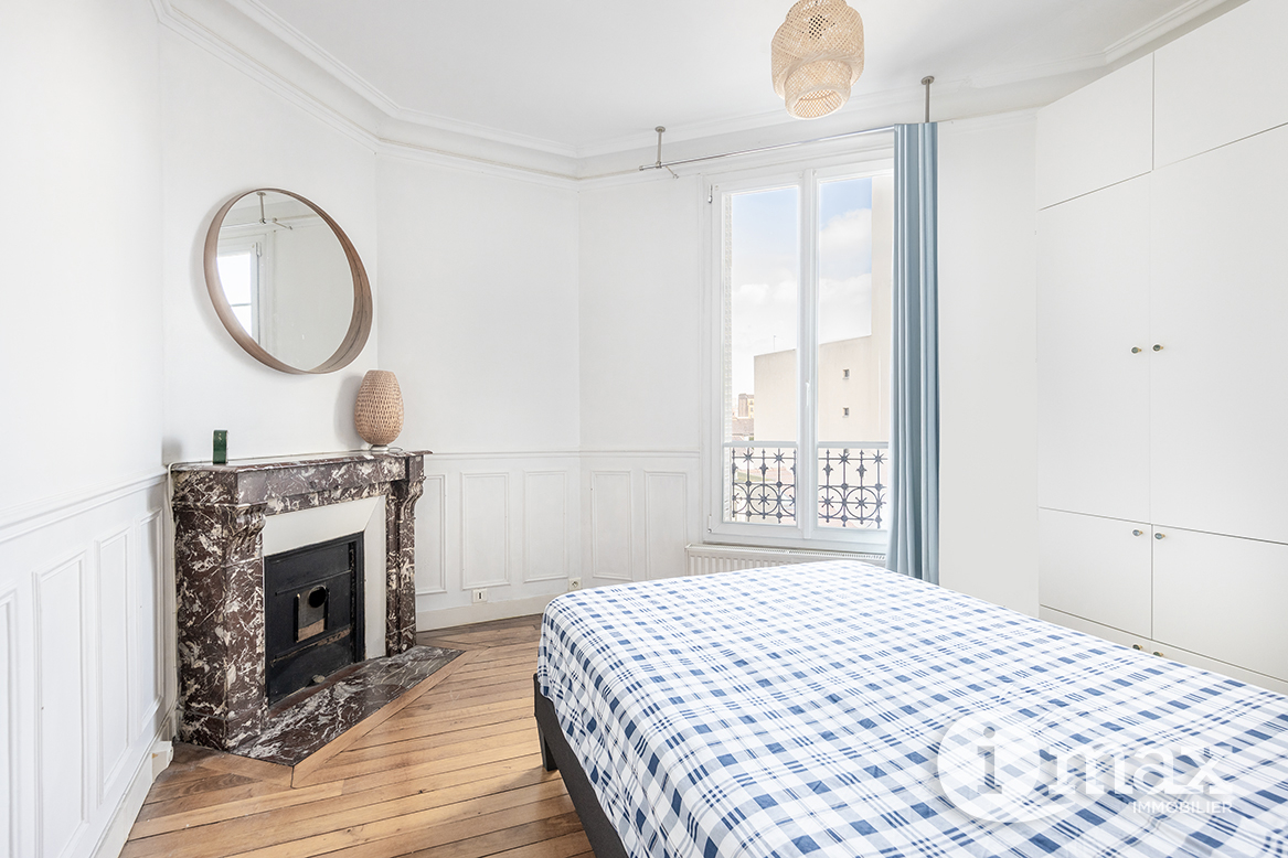 Квартира с 2 спальнями в Буа-Коломб, Франция № 140177