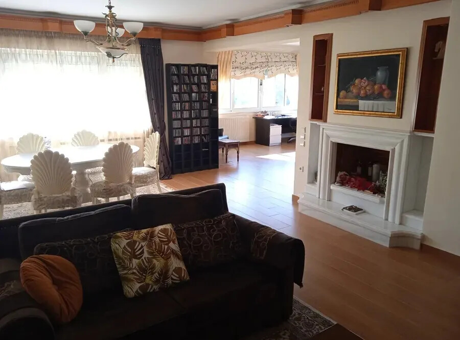 3 bedrooms Apartment in Glyfada, Greece No. 2989