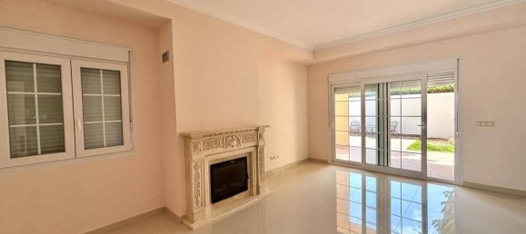 4 Schlafzimmer Haus in Cabo Roig, Spain, Nr. 185950 10