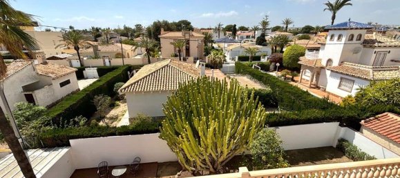 4 Schlafzimmer Haus in Cabo Roig, Spain, Nr. 185950 2
