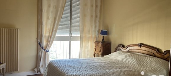 Apartamento de 3 dormitorios en Orleans, France No. 210752 11