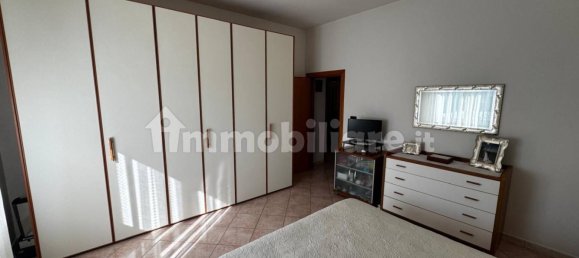 Квартира с 3 спальнями в Ортона, Италия № 270554 7