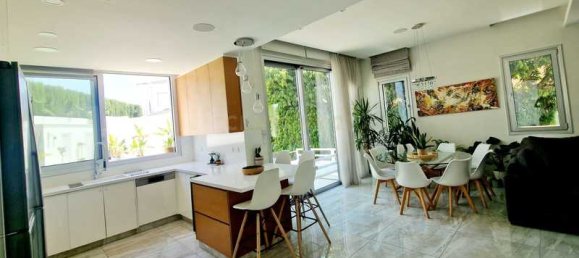 5 chambres Villa à Agios Athanasios, Cyprus No. 12076 12