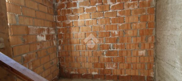 Casa de 6 divisões em Castel di Lama, Italy N.º 125361 4