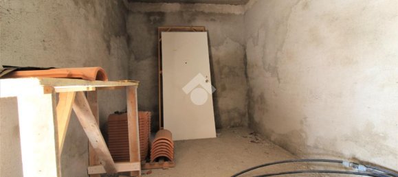 Casa de 6 divisões em Castel di Lama, Italy N.º 125361 3