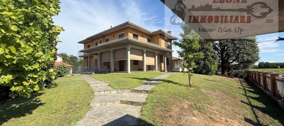 5 Schlafzimmer Villa in Marzano, Italy, Nr. 259951 2