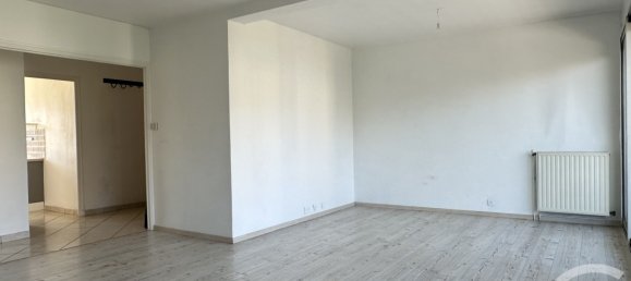 Квартира с 3 спальнями в Гренобль, Франция № 279483 3