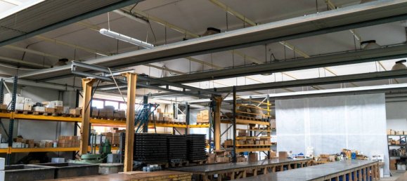 5-Zimmer Lagerhaus in Solbiate con Cagno, Italy, Nr. 92306 10