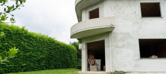 5-Zimmer Lagerhaus in Solbiate con Cagno, Italy, Nr. 92306 15