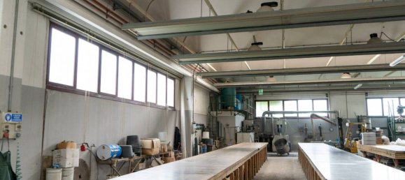 5-Zimmer Lagerhaus in Solbiate con Cagno, Italy, Nr. 92306 4