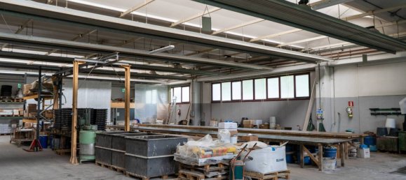 5-Zimmer Lagerhaus in Solbiate con Cagno, Italy, Nr. 92306 14