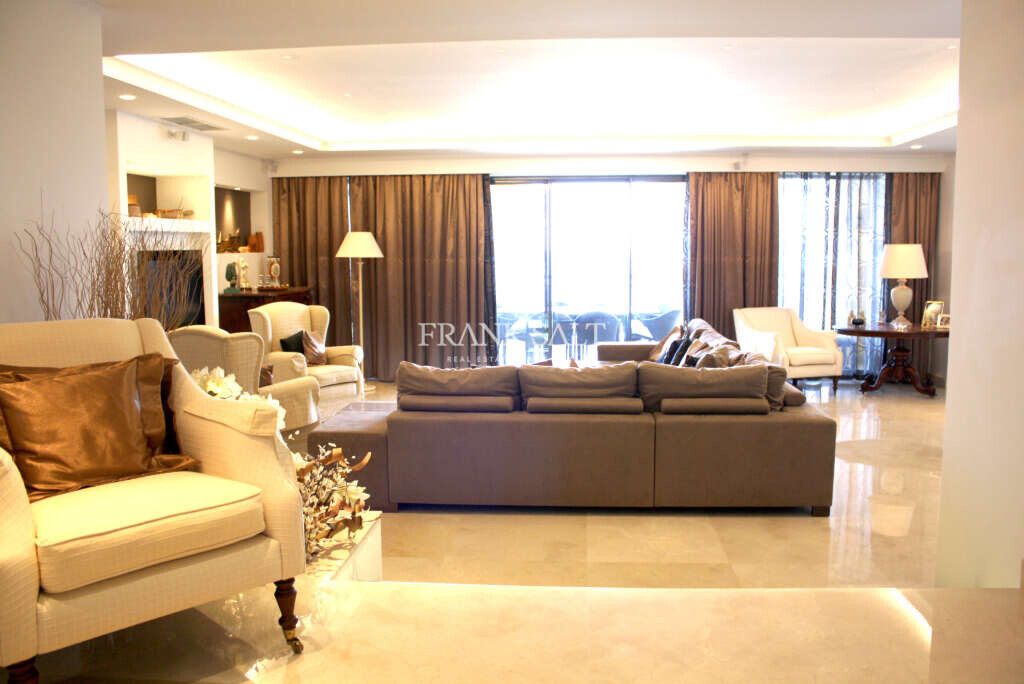 2 bedrooms Apartment in Saint Julian's, Malta No. 8556