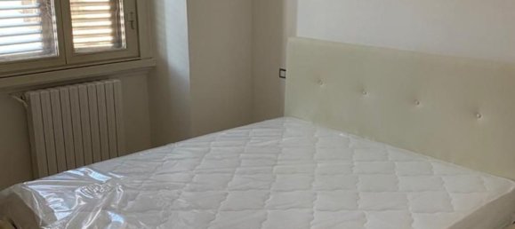 2-salle Appartement à Milan, Italy No. 287572 3