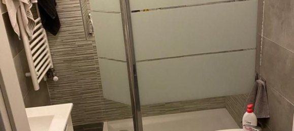 2-salle Appartement à Milan, Italy No. 287572 5