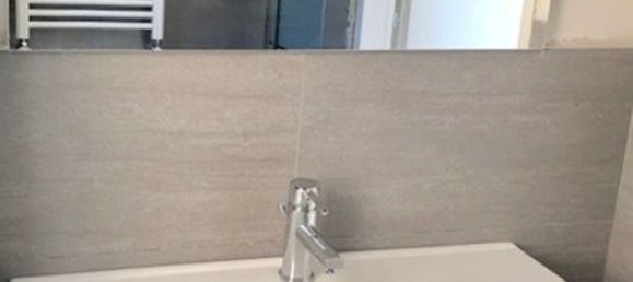 2-salle Appartement à Milan, Italy No. 287572 4