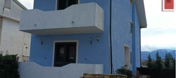 7 rooms Apartment in Montesano sulla Marcellana, Italy No. 11076 2