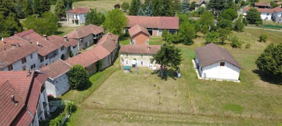 3 bedrooms House in Mioglia, Italy No. 295097 10