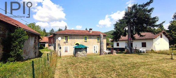 3 bedrooms House in Mioglia, Italy No. 295097 6