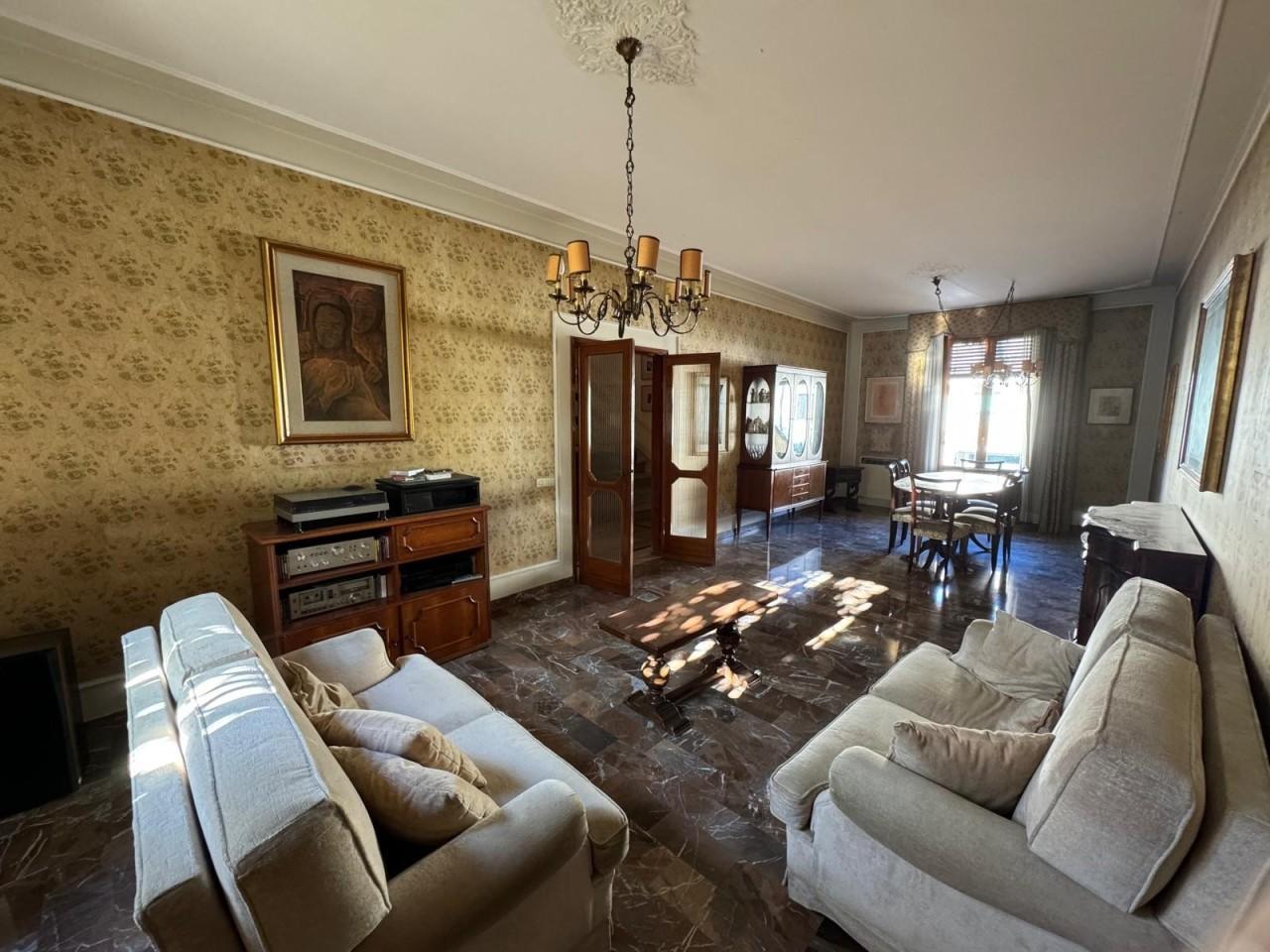 6-Zimmer Haus in Empoli, Italy, Nr. 8608