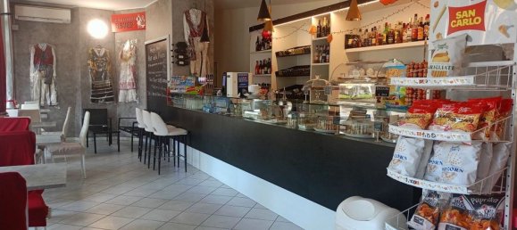 140m² Commercial property in Garbagnate Milanese, Italy No. 11799 7