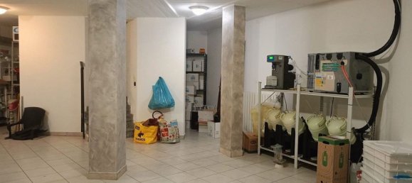 140m² Commercial property in Garbagnate Milanese, Italy No. 11799 21