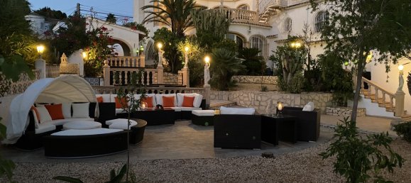 Villa de 4 dormitorios en Benissa, Spain No. 178293 2