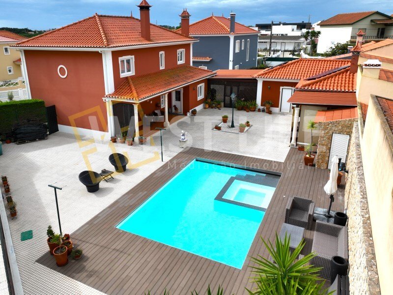4 bedrooms Villa in Torres Vedras, Portugal No. 129207