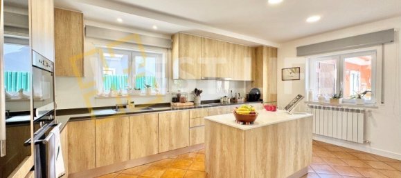 4 bedrooms Villa in Torres Vedras, Portugal No. 129207 9