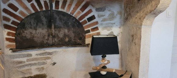 2 bedrooms House in Saint-Pierre-les-Etieux, France No. 266977 8