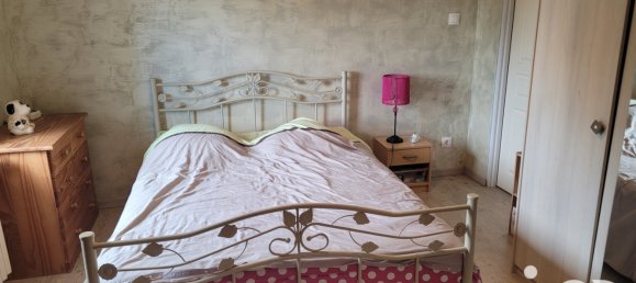 2 bedrooms House in Saint-Pierre-les-Etieux, France No. 266977 14