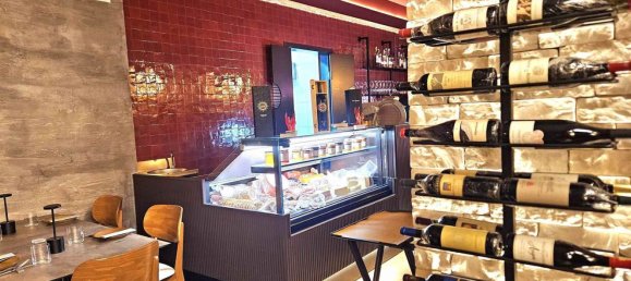 72m² Commercial property in Nocera Inferiore, Italy No. 8777 15