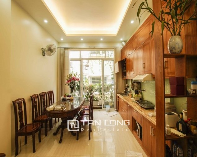 Casa de 2 dormitorios en Long Bien, Vietnam No. 1429