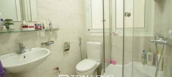 Casa de 2 dormitorios en Long Bien, Vietnam No. 1429 5