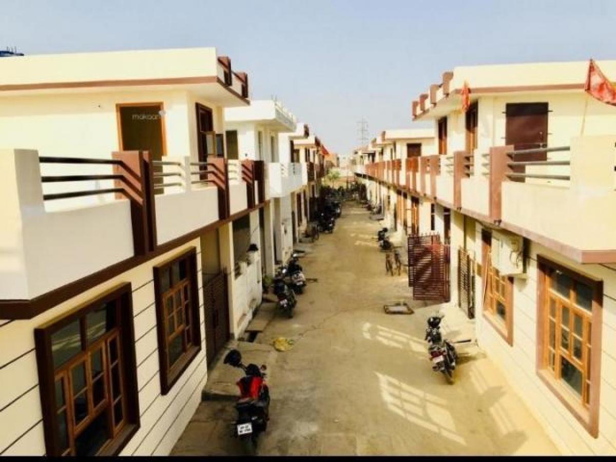 2 Schlafzimmer Haus in Lucknow, India, Nr. 18697