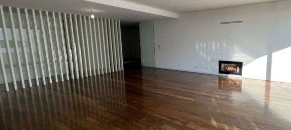 Квартира с 3 спальнями в Порту, Португалия № 132211 9