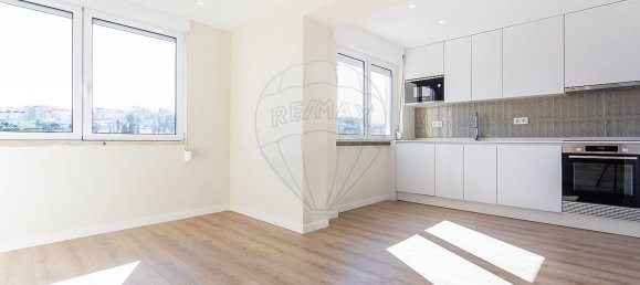 2 Schlafzimmer Wohnung in Lisbon, Portugal, Nr. 226142 8