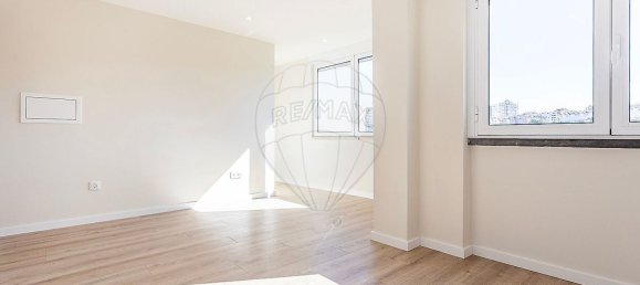 2 Schlafzimmer Wohnung in Lisbon, Portugal, Nr. 226142 6