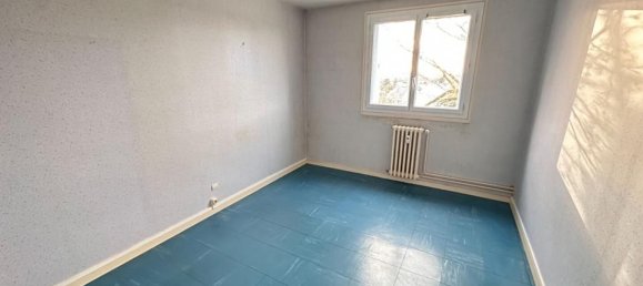 Apartamento de 3 dormitorios en Pontchateau, France No. 97618 7
