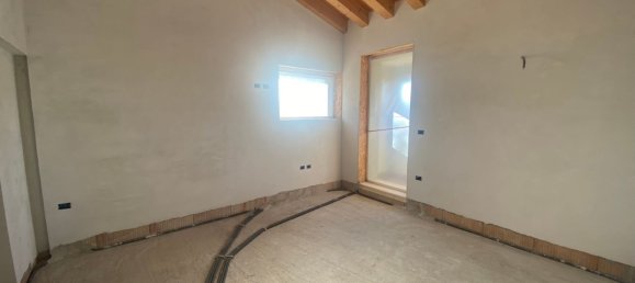 7 rooms House in San Fior, Italy No. 205004 15