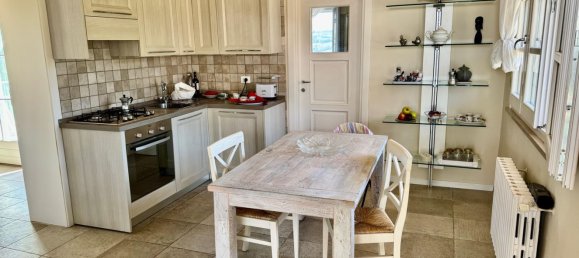 3 bedrooms Villa in Gropparello, Italy No. 325553 17