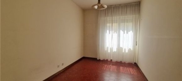 4 bedrooms Apartment in Florence, Italy No. 346368 10