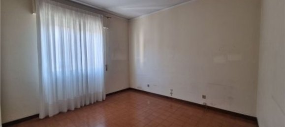 4 bedrooms Apartment in Florence, Italy No. 346368 13