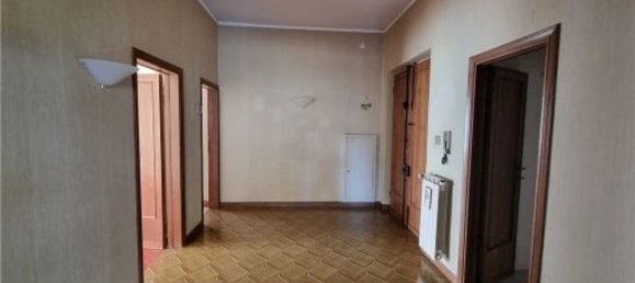 4 bedrooms Apartment in Florence, Italy No. 346368 5
