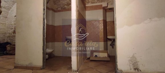 150m² Commercial property in Ruvo di Puglia, Italy No. 87106 7