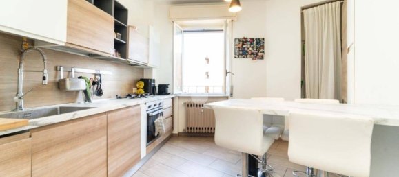 1 Schlafzimmer Wohnung in Milan, Italy, Nr. 241592 2