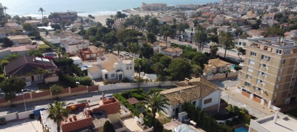 4 dormitorios villa en venta en La Zenia, Alicante, Comunidad Valenciana, Spain № 365032 15