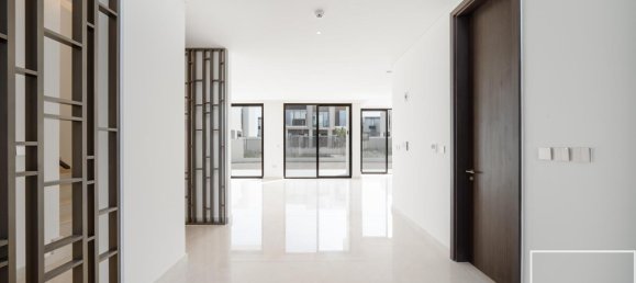 Villa T5 em Dubai Hills Estate, UAE N.º 112435 5